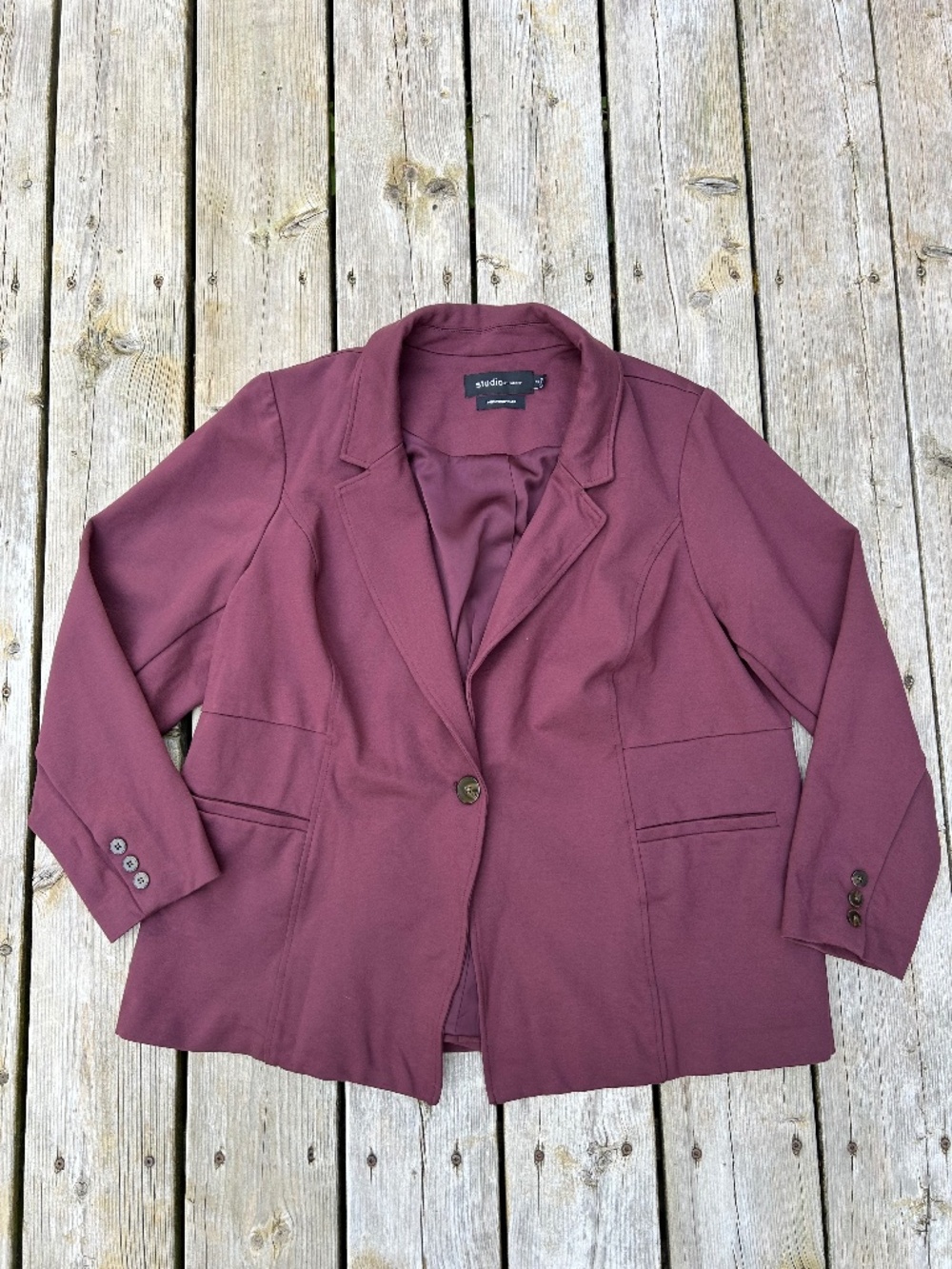 Torrid ⎸ Burgundy Blazer